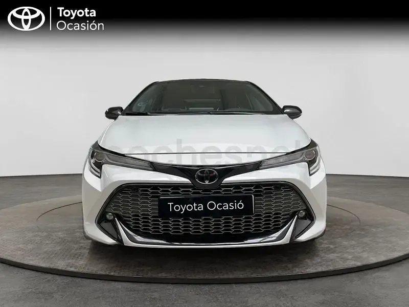 Usado Toyota Corolla 184 CV (135 kW) 2022 Gris / plata Berlina