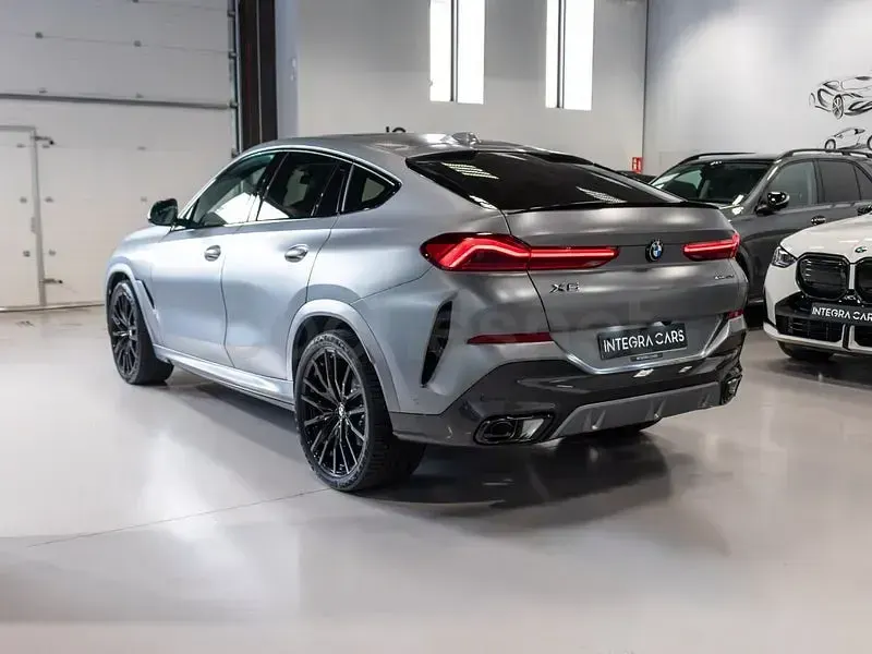 Nuevo BMW X6 M Sport 352 CV (258 kW) 2025 Gris / plata SUV