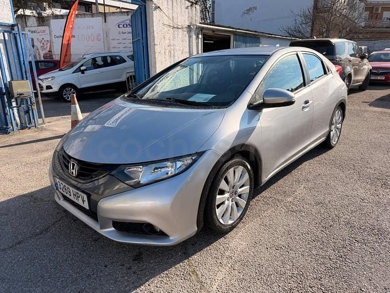 Usado Honda Civic Sport 120 CV (88 kW) 2013 Gris / plata Berlina