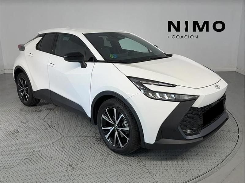 Usado Toyota C-HR Advance 140 CV (102 kW) 2024 Gris grafito SUV