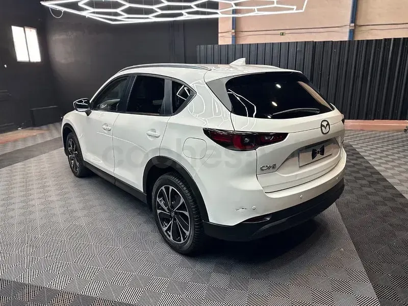Usado Mazda CX-5 Homura-Line 165 CV (2023) en Madrid - 26.390