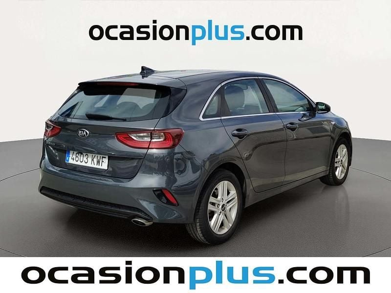 Używany Kia Ceed 101 KM (74 kW) 2019 Szary Hatchback