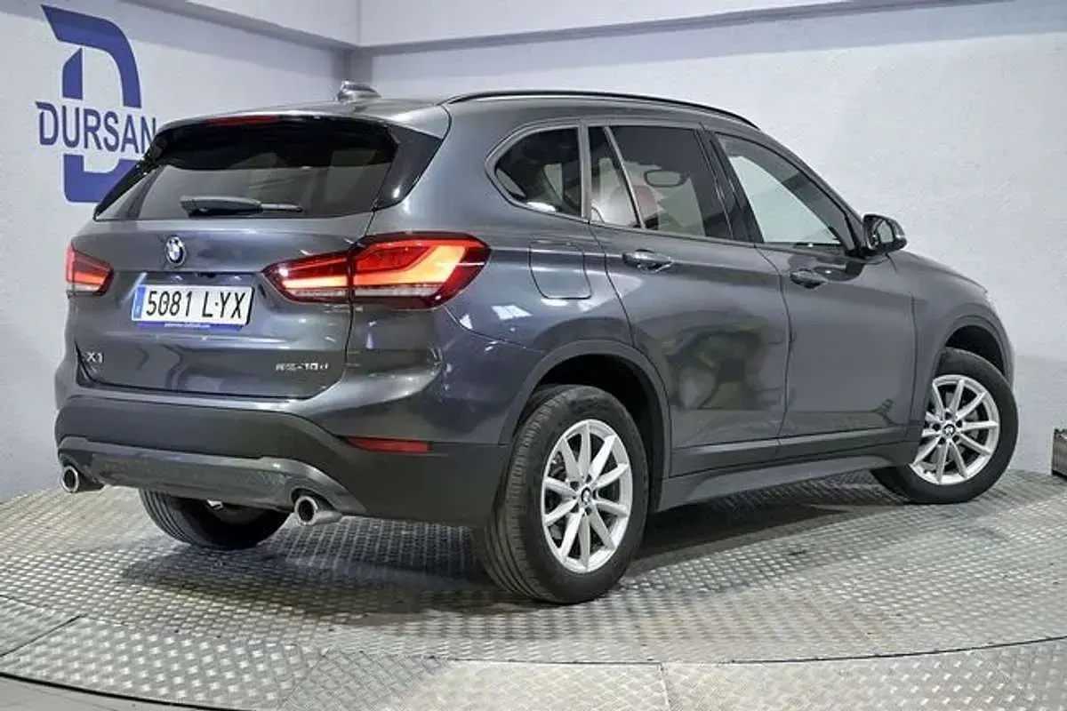 Usado BMW X1 150 CV (110 kW) 2022 Gris SUV