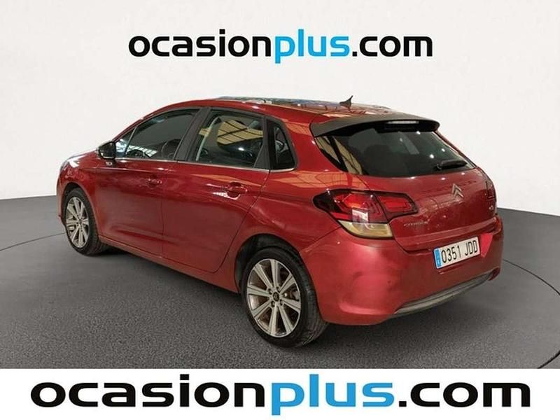Usado Citroën C4 Feel 131 CV (96 kW) 2015 Rojo Utilitario