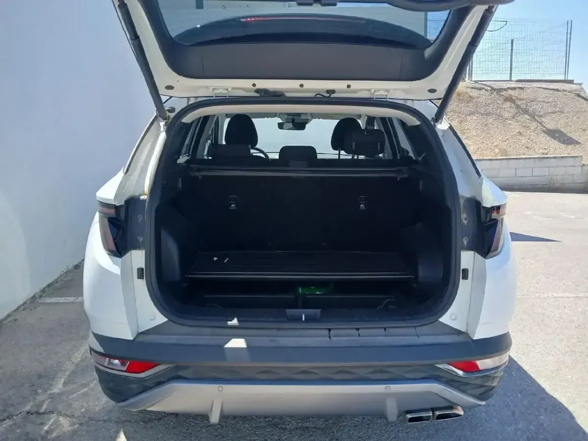 Usado Hyundai Tucson 230 CV (169 kW) 2021 Blanco SUV