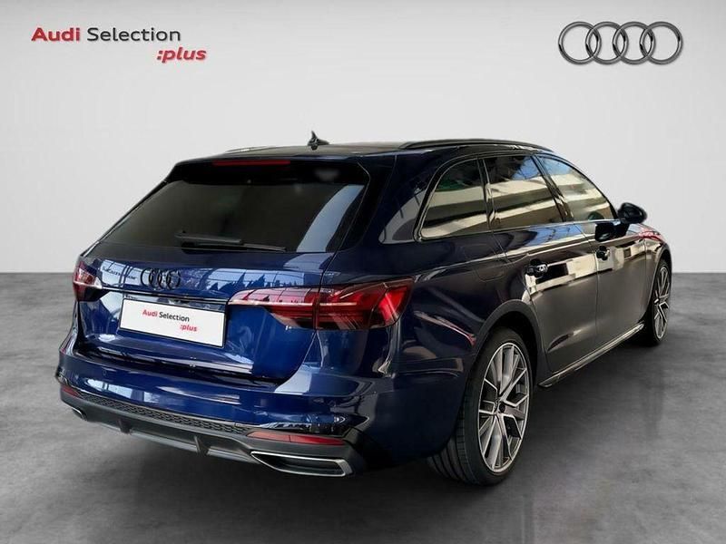 Usado Audi A4 163 CV (119 kW) 2023 Azul Familiar
