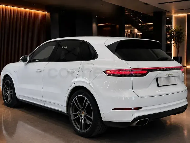 Usado Porsche Cayenne 462 CV (339 kW) 2019 Blanco SUV