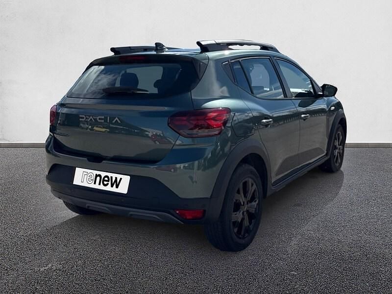 Usado Dacia Sandero Extreme 91 CV (66 kW) 2024 Verde Berlina