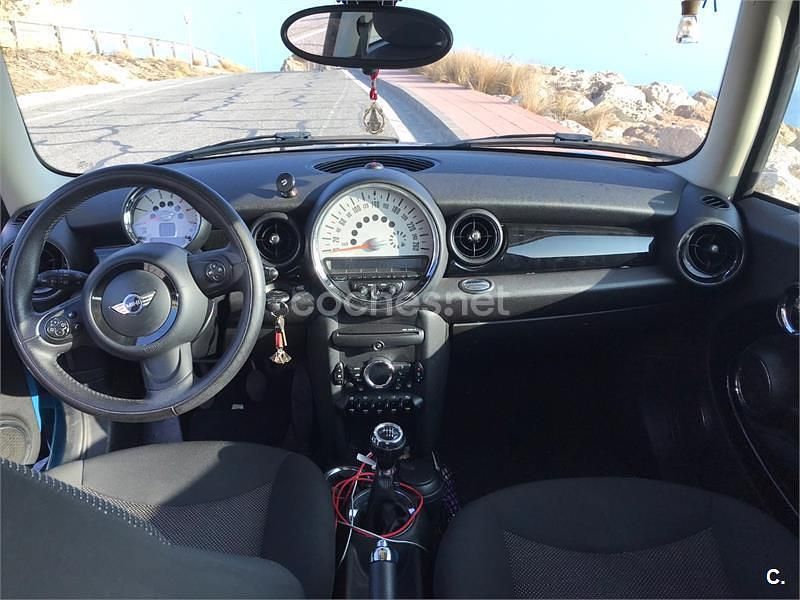 Usado Mini Cooper D 112 CV (82 kW) 2013 Azul Utilitario