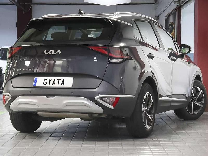 Usado Kia Sportage 152 CV (111 kW) 2024 Gris SUV