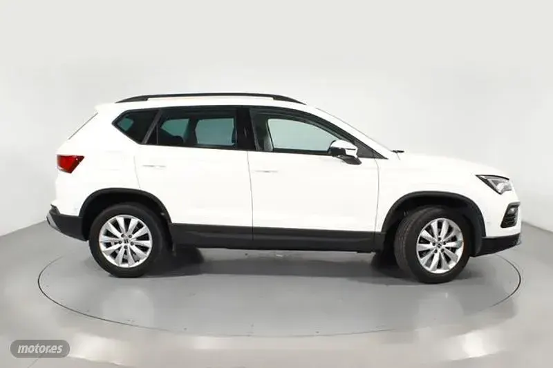 Usado Seat Ateca Style 150 CV (110 kW) 2025 Blanco SUV