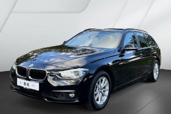 Negro metalizado Usado 2019 BMW 320 Familiar | 28.500 € - Imagen 1/4