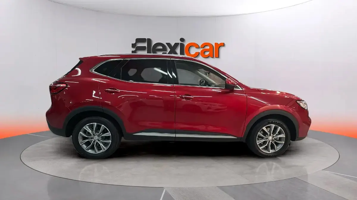 Usado MG HS Comfort 162 CV (119 kW) 2023 Rojo SUV