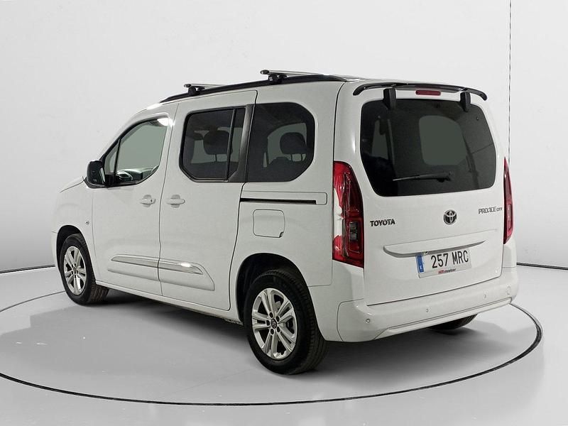 Usado Toyota Proace Verso Active 130 CV (95 kW) 2024 Familiar