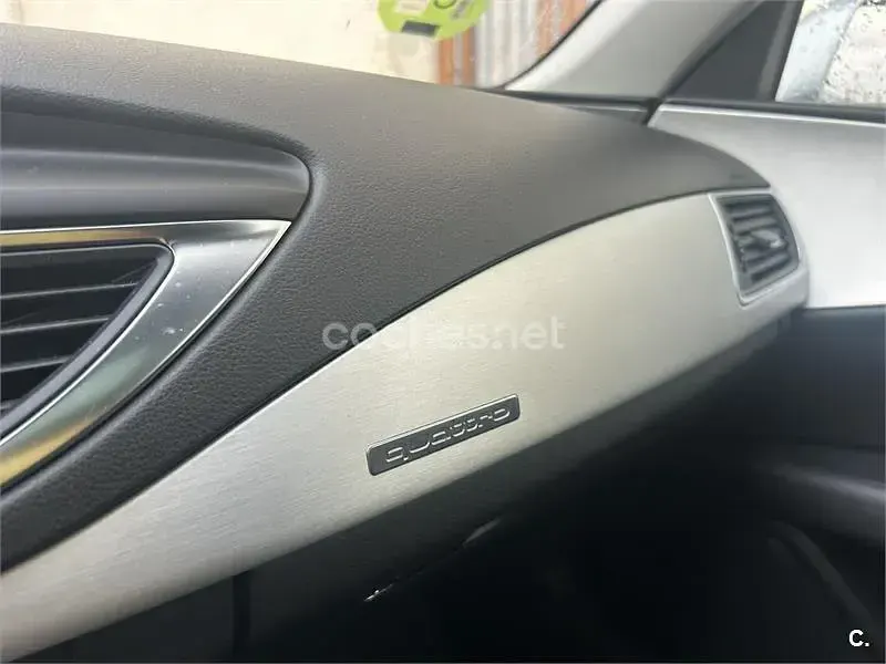 Usado Audi A7 Sportback Sport 300 CV (220 kW) 2011 Gris / plata Utilitario