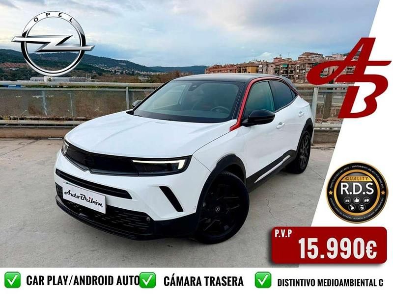 Usado Opel Mokka GS Line 110 CV (80 kW) 2022 Blanco SUV