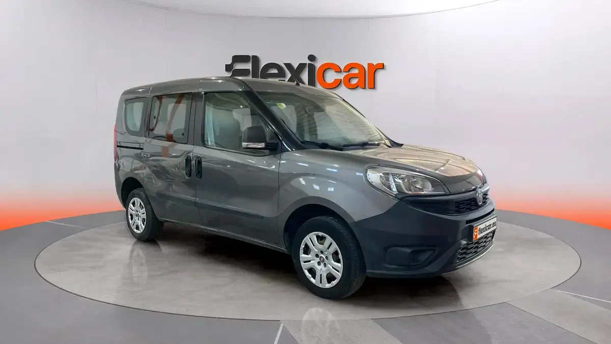 Usado Fiat Doblò Easy 105 CV (77 kW) 2016 Monovolumen