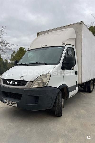 Usado Iveco Daily 116 CV (85 kW) 2010 Blanco Recogida