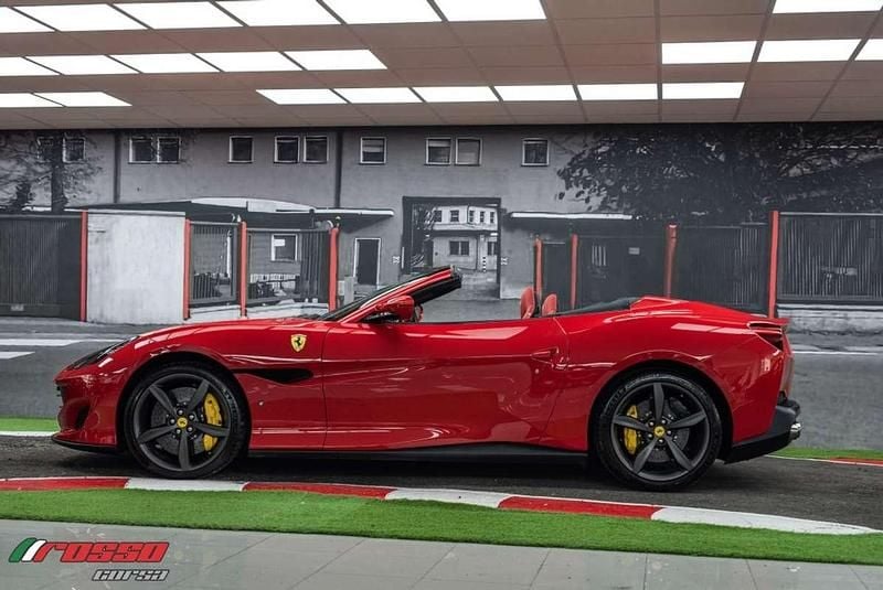 Usado Ferrari Portofino 600 CV (441 kW) 2020 Rojo Descapotable