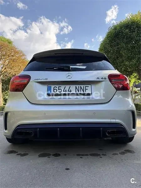 Usado Mercedes CLA45 AMG 381 CV (280 kW) 2018 Gris / plata Coupe