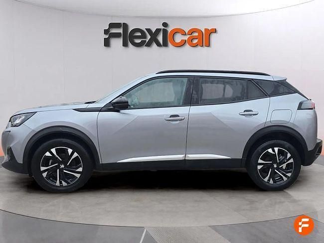 Usado Peugeot 2008 Allure 100 CV (73 kW) 2023 Gris SUV