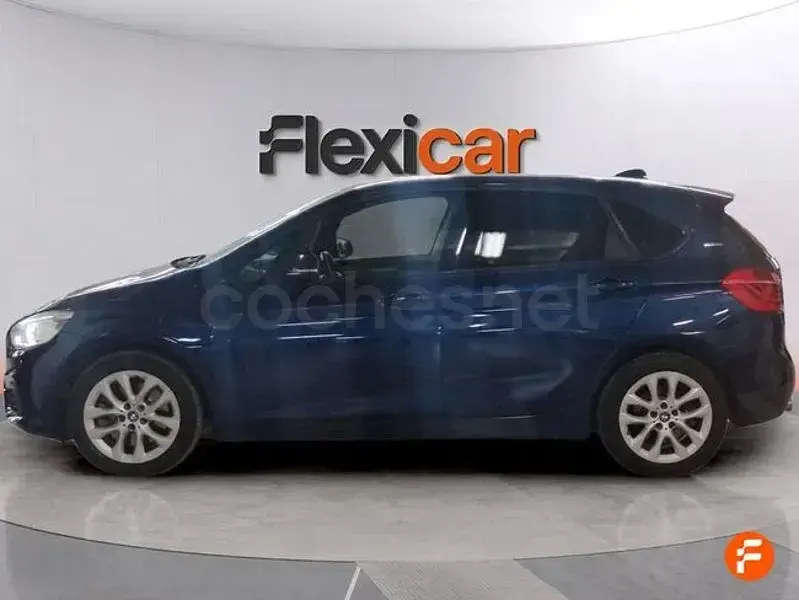 Usado BMW 225 Active Tourer iPerformance 224 CV (164 kW) 2019 Azul Monovolumen