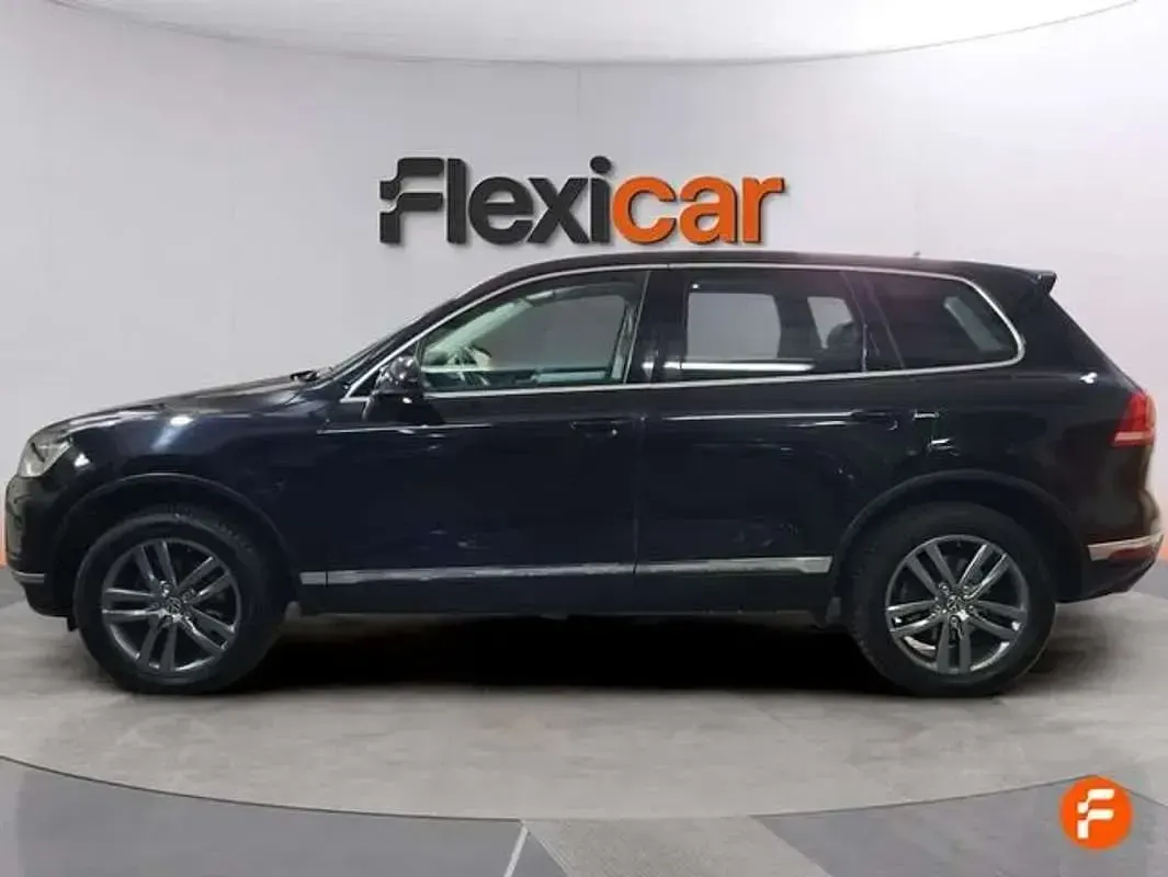 Usado VW Touareg 262 CV (192 kW) 2016 Negro SUV