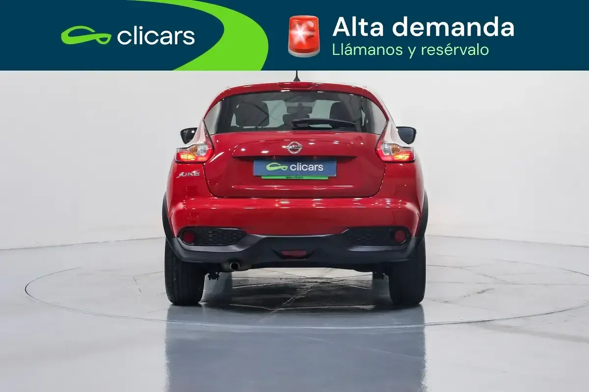 Usado Nissan Juke Acenta 115 CV (84 kW) 2015 Rojo SUV