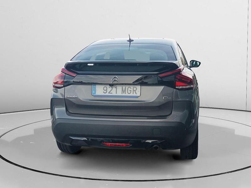 Usado Citroën C4 Feel 102 CV (75 kW) 2023 Gris SUV