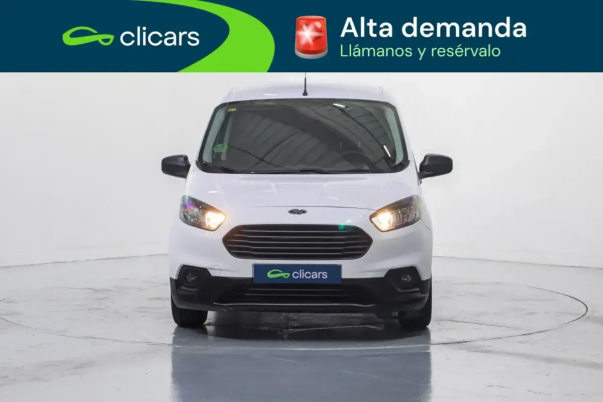 Usado Ford Transit Trend 74 CV (54 kW) 2020 Blanco Familiar