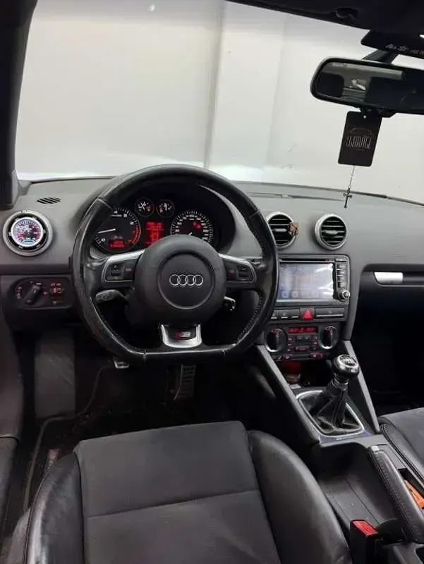 Usado Audi S3 Sportback 265 CV (194 kW) 2008 Naranja Utilitario