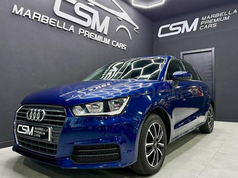Usado Audi A1 Sportback Attraction 95 CV (69 kW) 2017 Azul Utilitario
