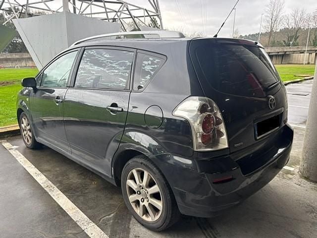 Usado Toyota Corolla Verso 136 CV (100 kW) 2006 Monovolumen