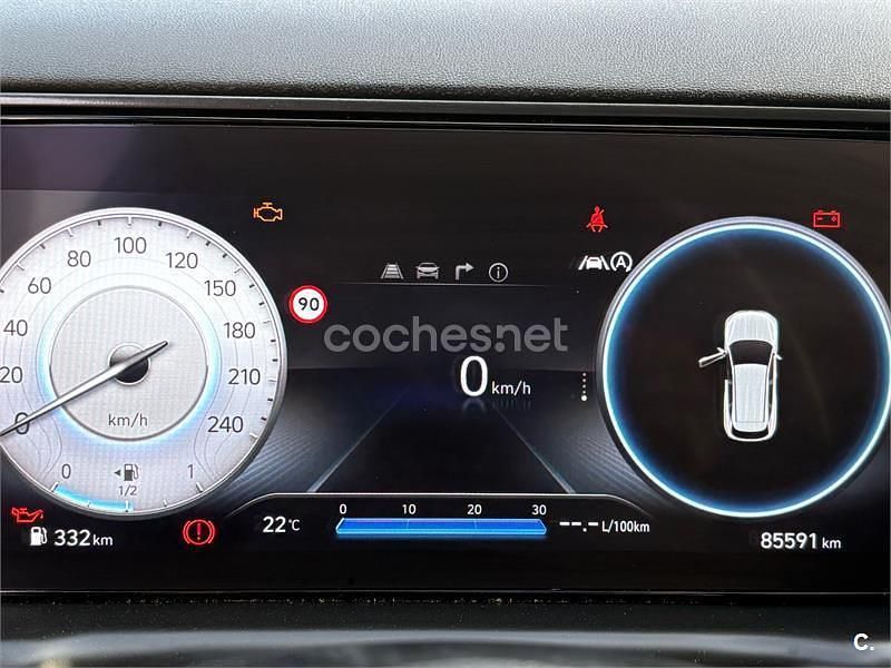 Usado Hyundai Tucson N Line 150 CV (110 kW) 2022 Gris / plata SUV