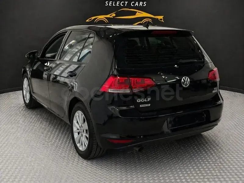 Usado VW Golf VII 110 CV (80 kW) 2015 Negro Berlina