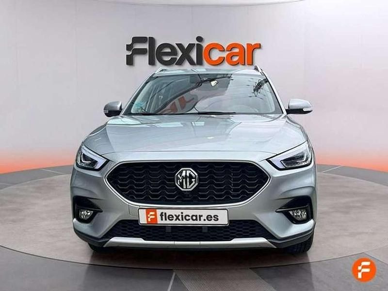 Usado MG ZS Luxury 106 CV (77 kW) 2025 Gris SUV