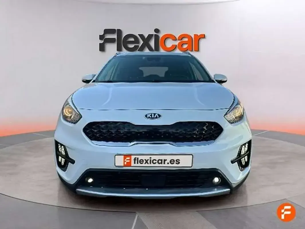 Usado Kia Niro 141 CV (103 kW) 2020 Blanco SUV