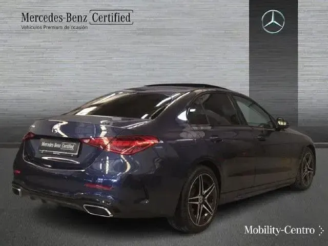 Usado Mercedes C220 200 CV (147 kW) 2025 Azul sodalita Berlina