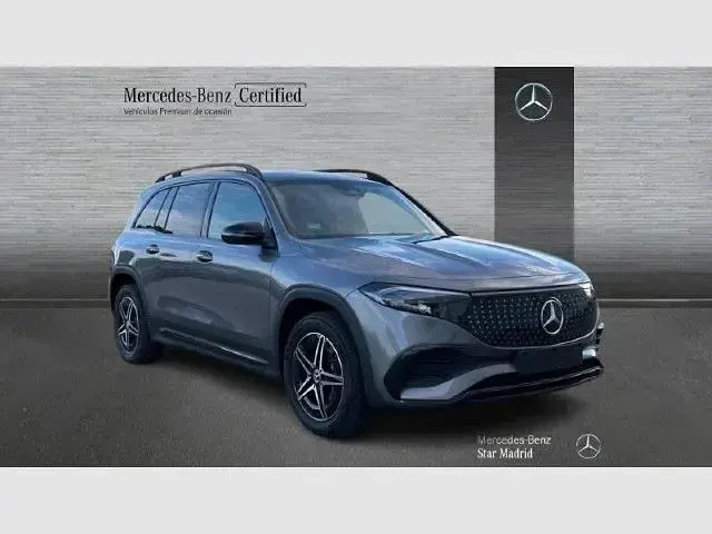 Usado Mercedes EQB250 139 kW (190 CV) 2025 Gris montaña SUV