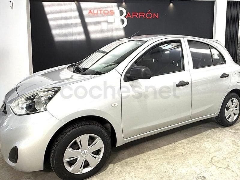 Usado Nissan Micra Acenta 80 CV (58 kW) 2017 Gris / plata Utilitario