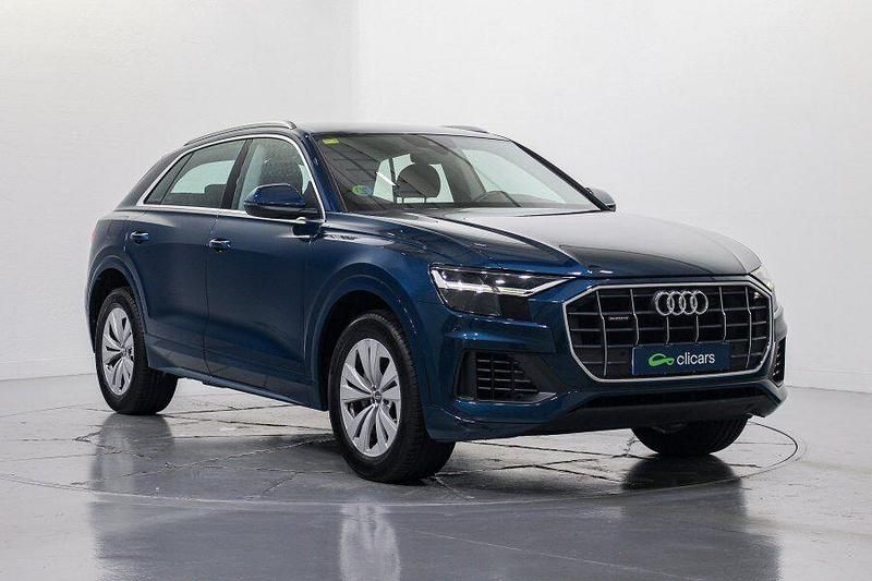 Usado Audi Q8 Premium 231 CV (169 kW) 2020 Azul SUV