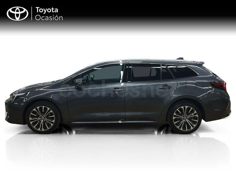 Usado Toyota Corolla Sport 140 CV (102 kW) 2024 Gris / plata Familiar