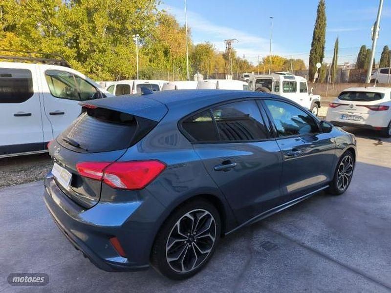 Usado Ford Focus ST-Line 125 CV (91 kW) 2019 Azul Berlina