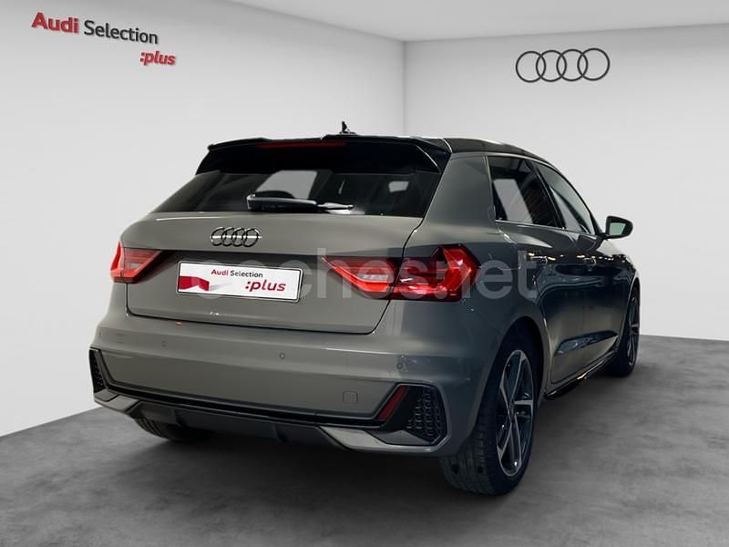 Usado Audi A1 Sportback 116 CV (85 kW) 2024 Gris / plata Utilitario