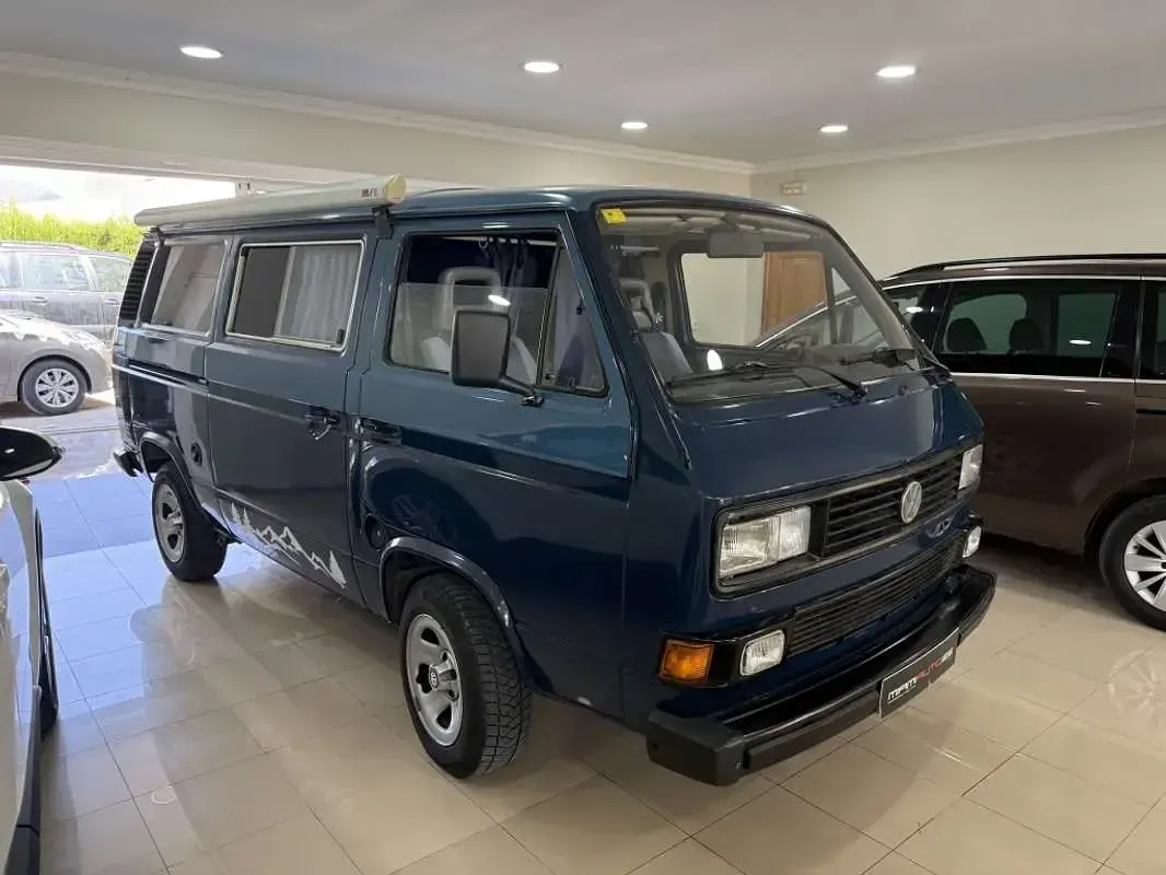 Usado VW Caravelle 110 CV (80 kW) 1989 Azul Monovolumen