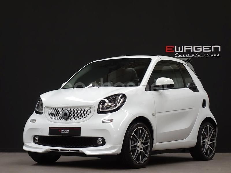 Usado Smart ForTwo Cabrio Brabus 109 CV (80 kW) 2017 Blanco Descapotable