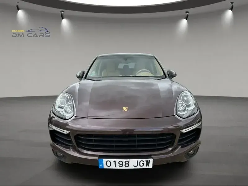 Usado Porsche Cayenne Diesel 262 CV (192 kW) 2015 Marrón SUV