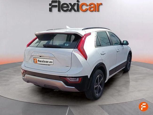 Usado Kia Niro 171 CV (125 kW) 2024 Blanco SUV