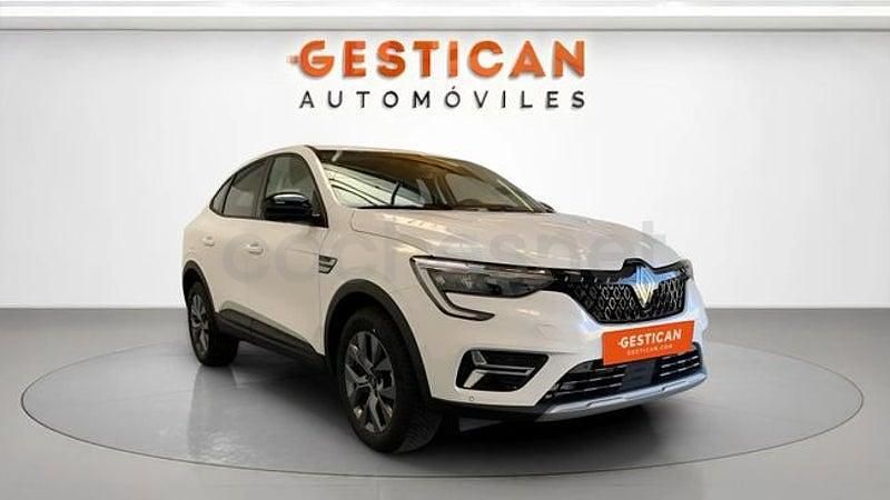 Usado Renault Arkana Evolution 145 CV (106 kW) 2025 Blanco SUV