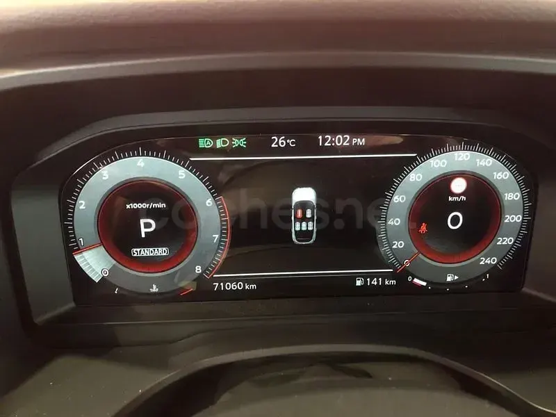 Usado Nissan Qashqai N-Connecta 158 CV (116 kW) 2022 Gris / plata SUV